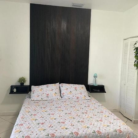 Private Suite Next To Calle Ocho Miami Dış mekan fotoğraf