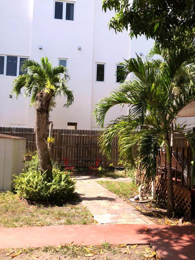 Private Suite Next To Calle Ocho Miami Dış mekan fotoğraf