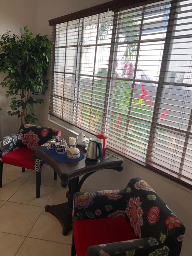 Private Suite Next To Calle Ocho Miami Dış mekan fotoğraf