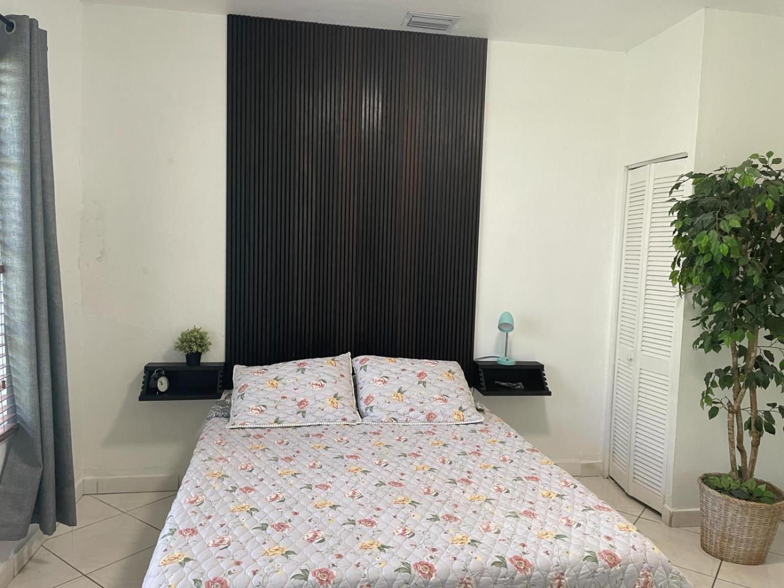 Private Suite Next To Calle Ocho Miami Dış mekan fotoğraf
