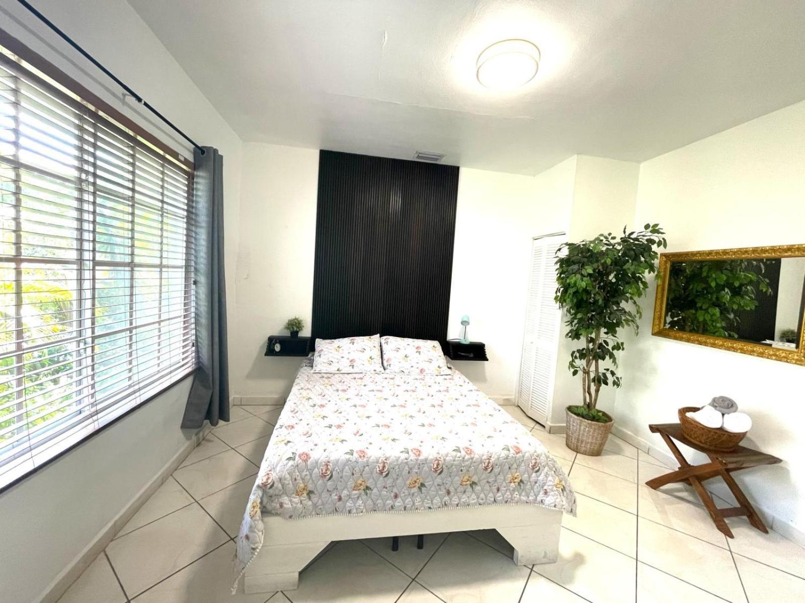 Private Suite Next To Calle Ocho Miami Dış mekan fotoğraf